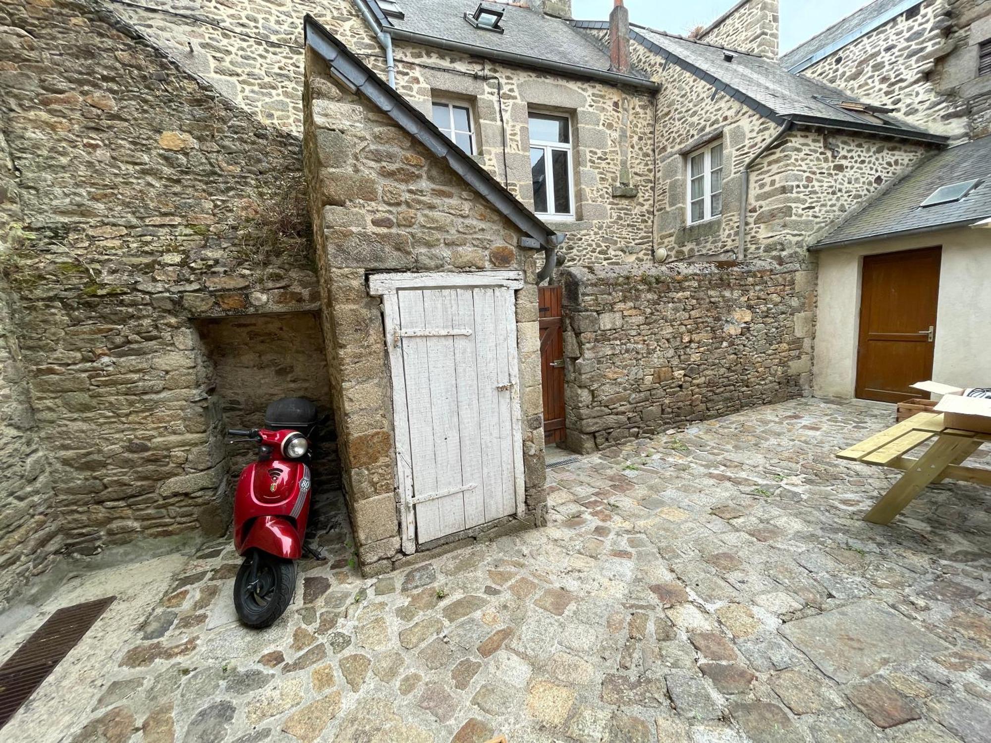 La Des Cordeliers * Dinan
